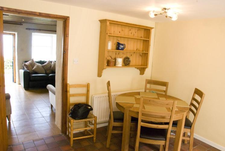 Slieve Donard Cottage Widows Row Cottages نيوكاسل المظهر الخارجي الصورة